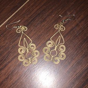 Stainless steel spiral earrings